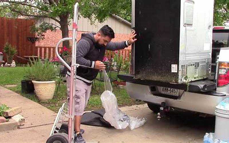 How To Unload A Refrigerator From A Pickup Truck