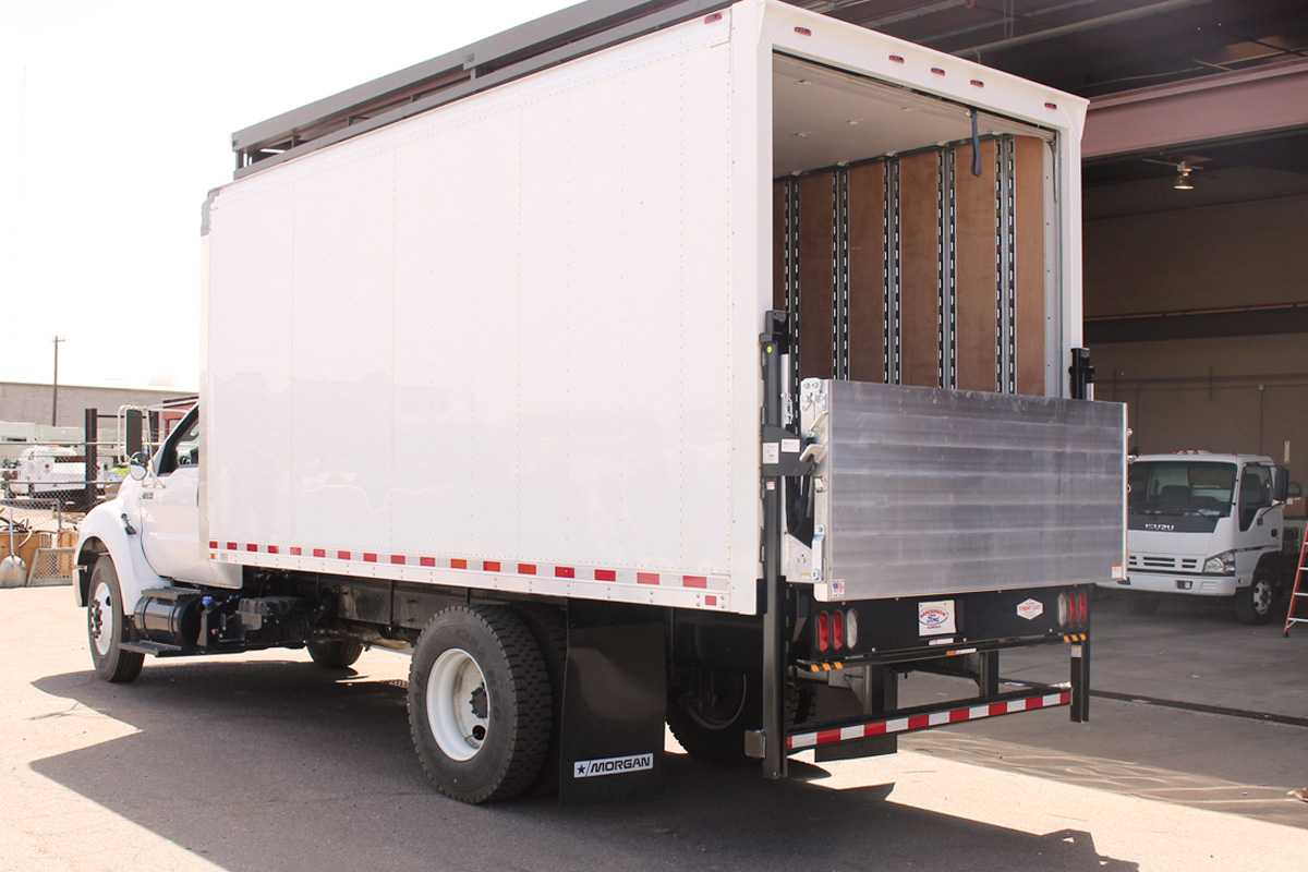 Box Truck Rentals With Liftgate
