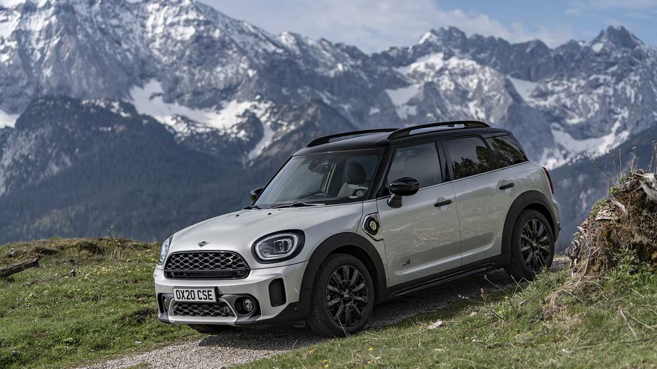 Get Ready for Adventure: Mini Countryman C and S 2024 - Performance Elevated!
